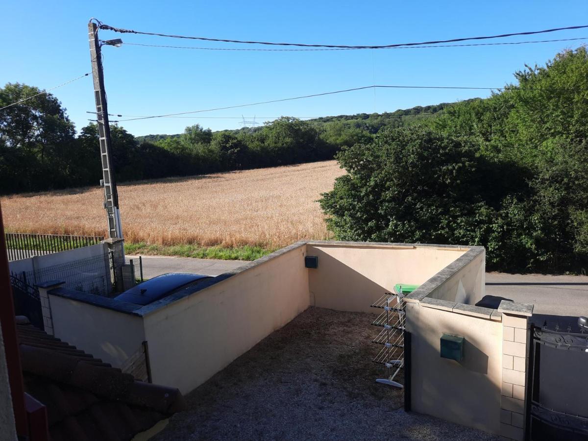 Maison Cheptainville Avec Terrasse Sur Verdure Eksteriør bilde