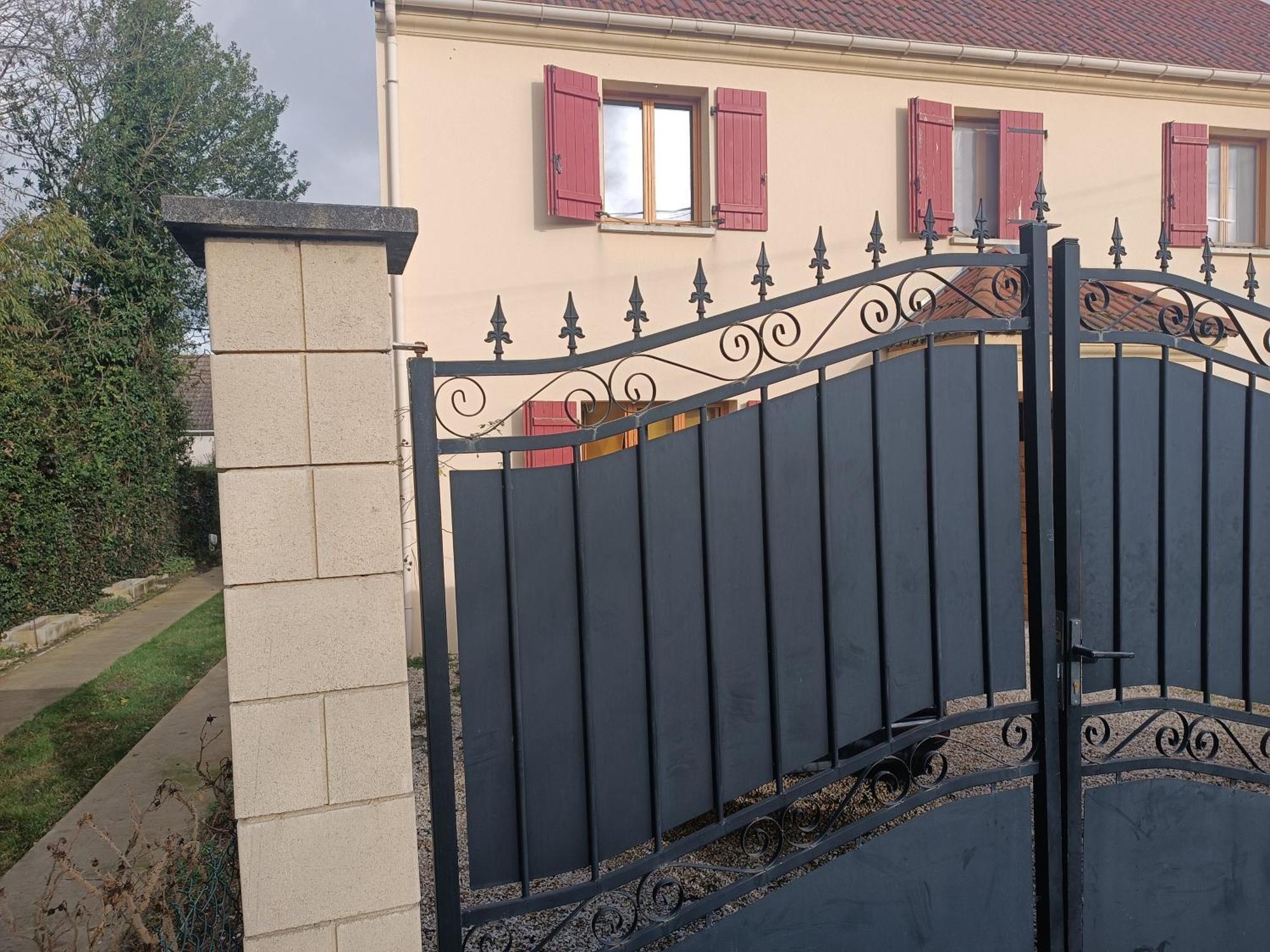 Maison Cheptainville Avec Terrasse Sur Verdure Eksteriør bilde